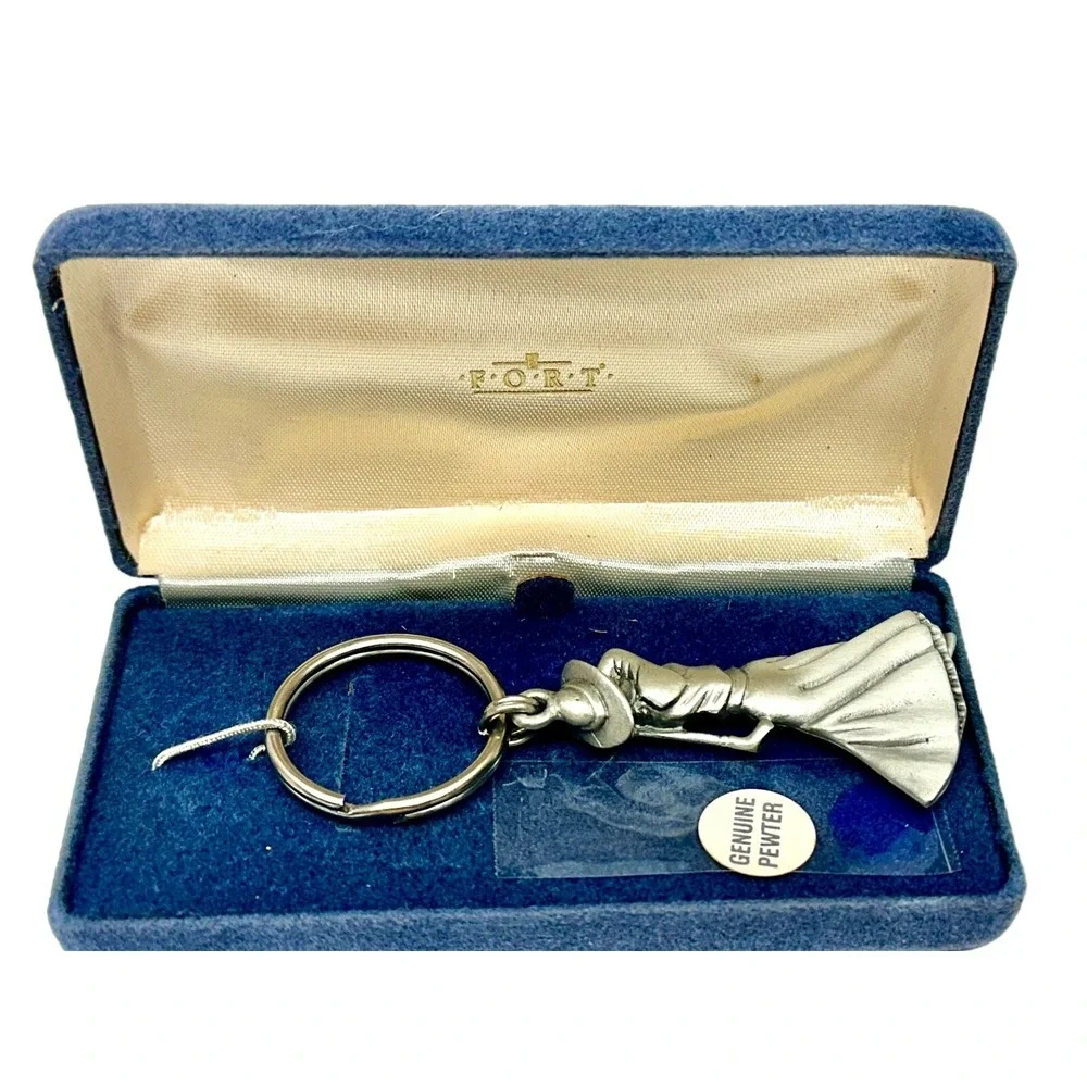 NWOT Fort Pewter Golfer Keychain 3‎ 1/2 inches still in original box *